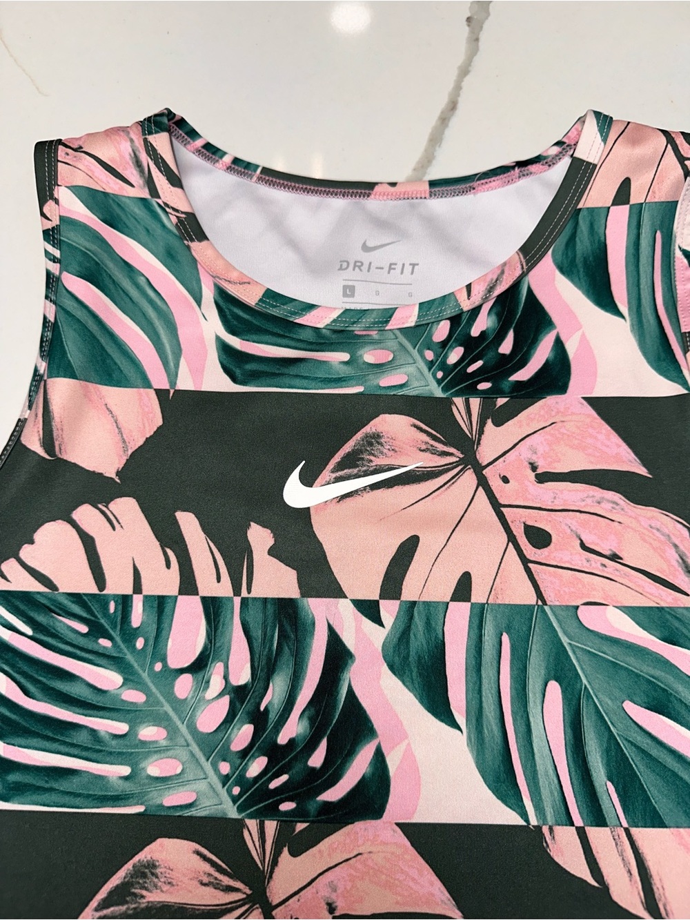 Nike Tropical Leaf Performance Crop Tank - Pink & Green - Picture 3 of 3
